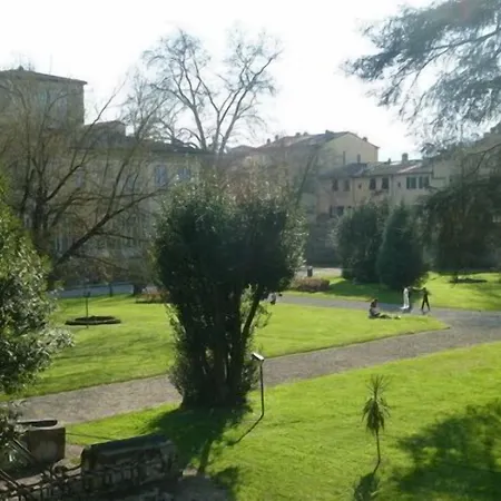Antica Residenza Santa Chiara -city Center 3*