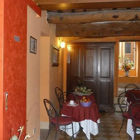 Antica Residenza Santa Chiara -city Center 3* Lucques